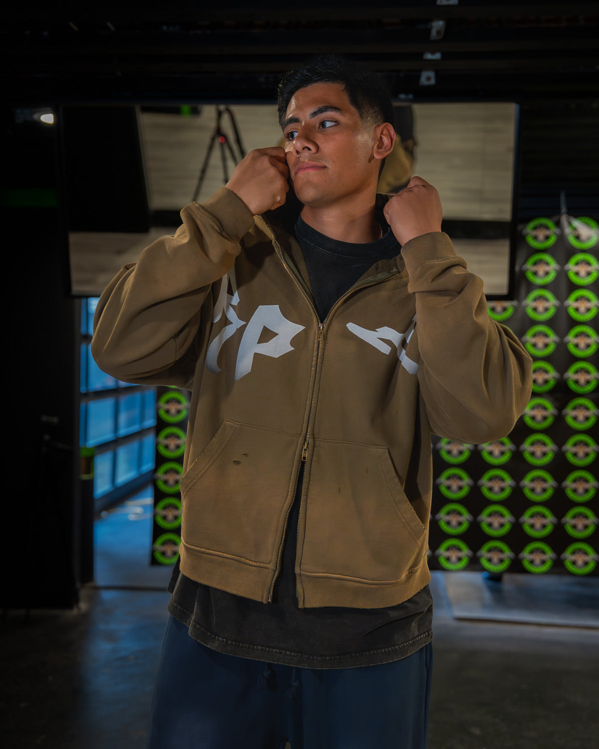 RPTR ZIP HOODIE