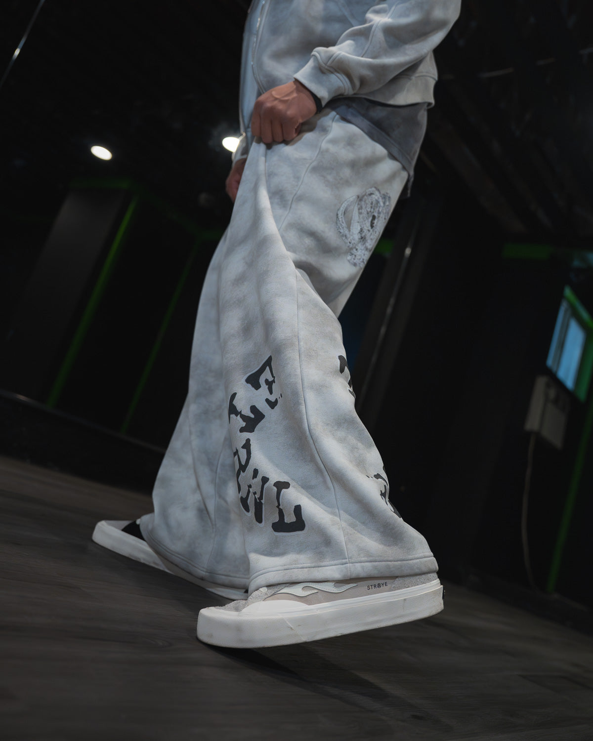 ETRNL SWEATPANTS